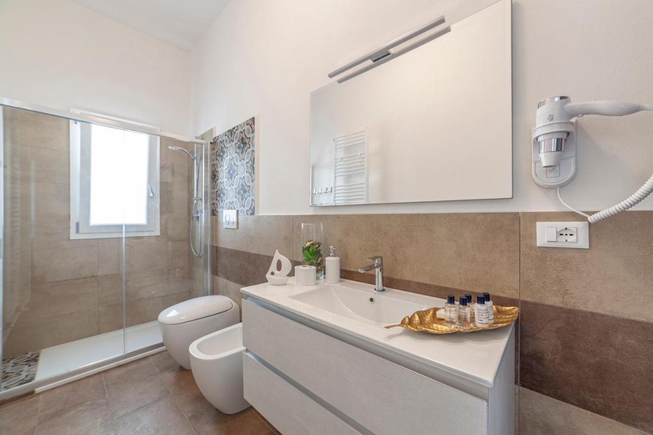 Prima Dell'Elba Family Apartments ปีออมบีโน ภายนอก รูปภาพ