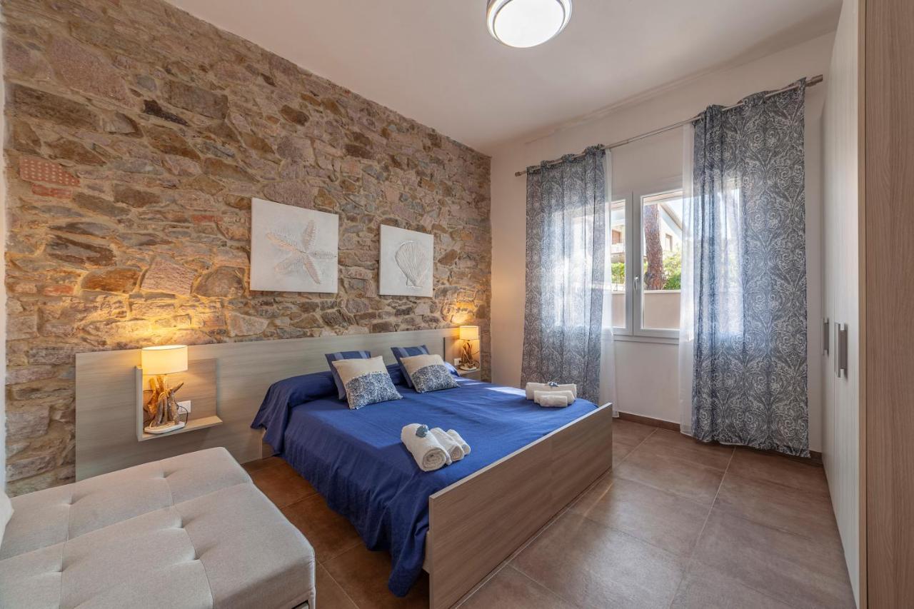 Prima Dell'Elba Family Apartments ปีออมบีโน ภายนอก รูปภาพ